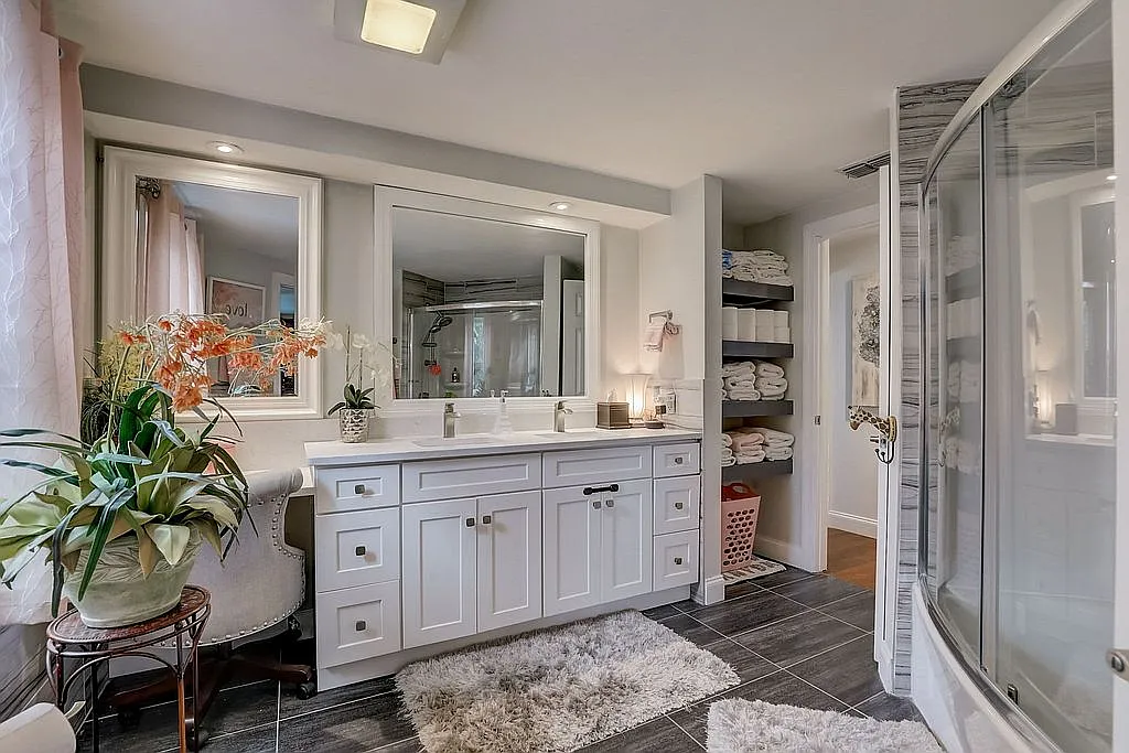 A Tip-Lot Canal Home With 185 Feet of Waterfront for $435,000