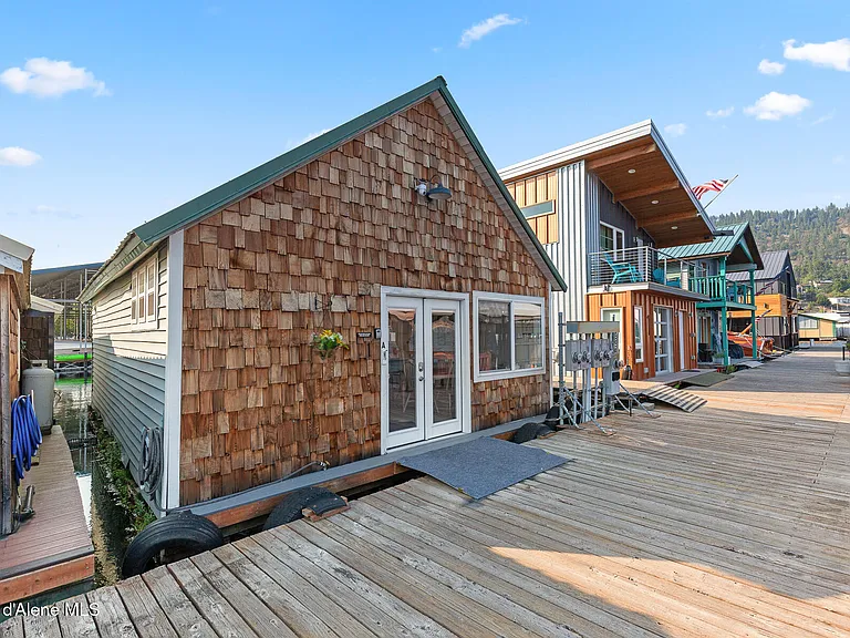 A Floating Cottage on Lake Pend Oreille