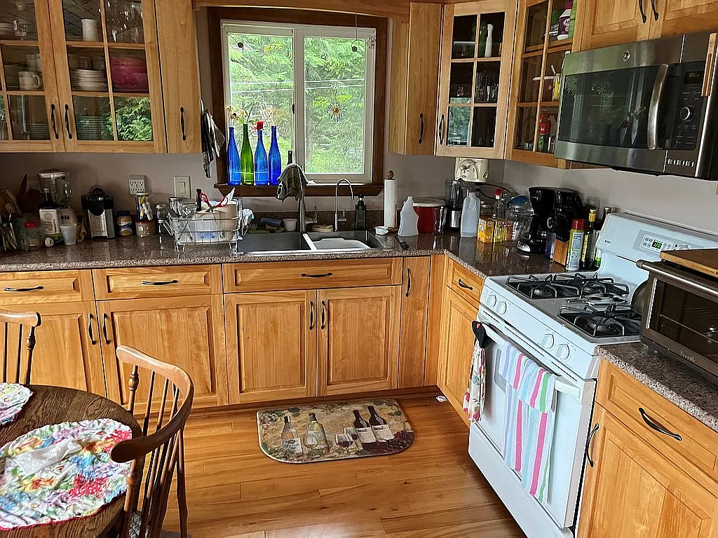 A Winterized Cottage on Lake Willoughby, Boat and Dock Included
