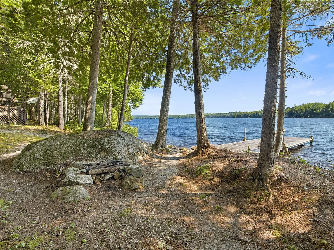 A Private Dock on Toddy Pond, Less Than an Hour From Acadia