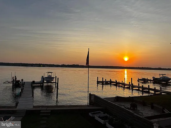 An 80-Foot T-Pier and Two Boat Lifts on the Back River Near Baltimore