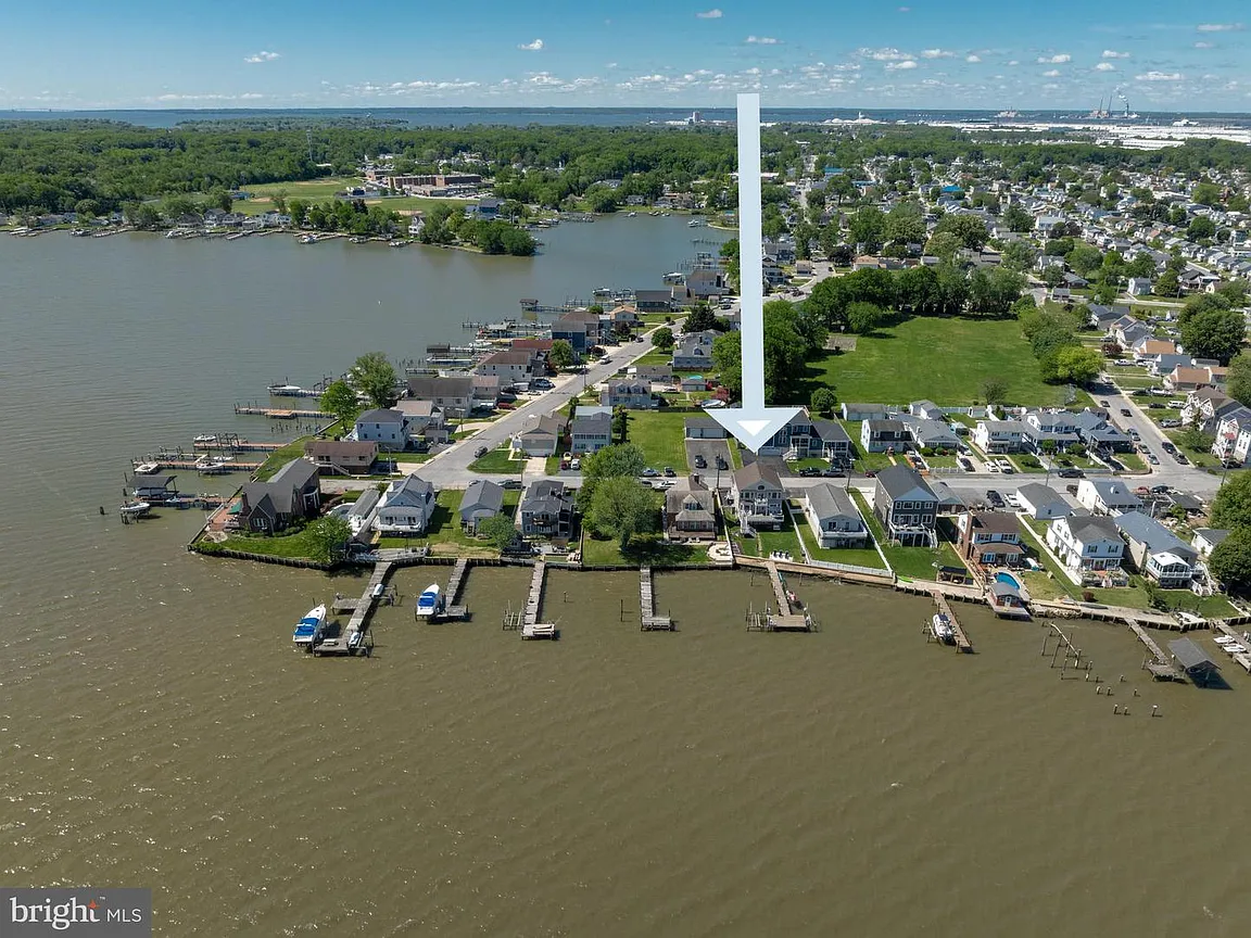 An 80-Foot T-Pier and Two Boat Lifts on the Back River Near Baltimore