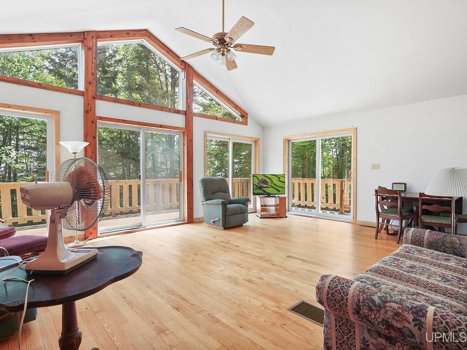 A Private Keweenaw Hideaway With a 1,200-Foot Lake Superior Beach
