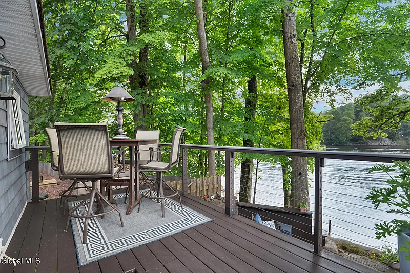 A Cottage at the Confluence of the Sacandaga and Hudson Rivers