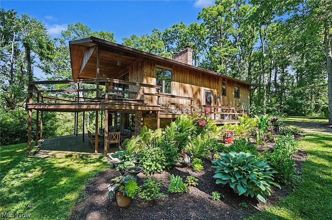 A Blank Canvas on a Private Lake in Bath Township