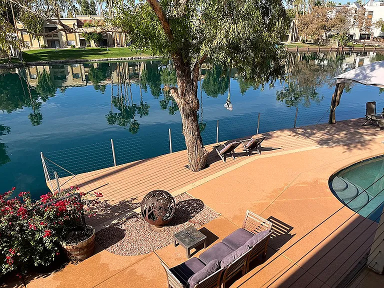 A Resort-Style Home on Tempe's Private Lakes, Kayaks and Boat Included