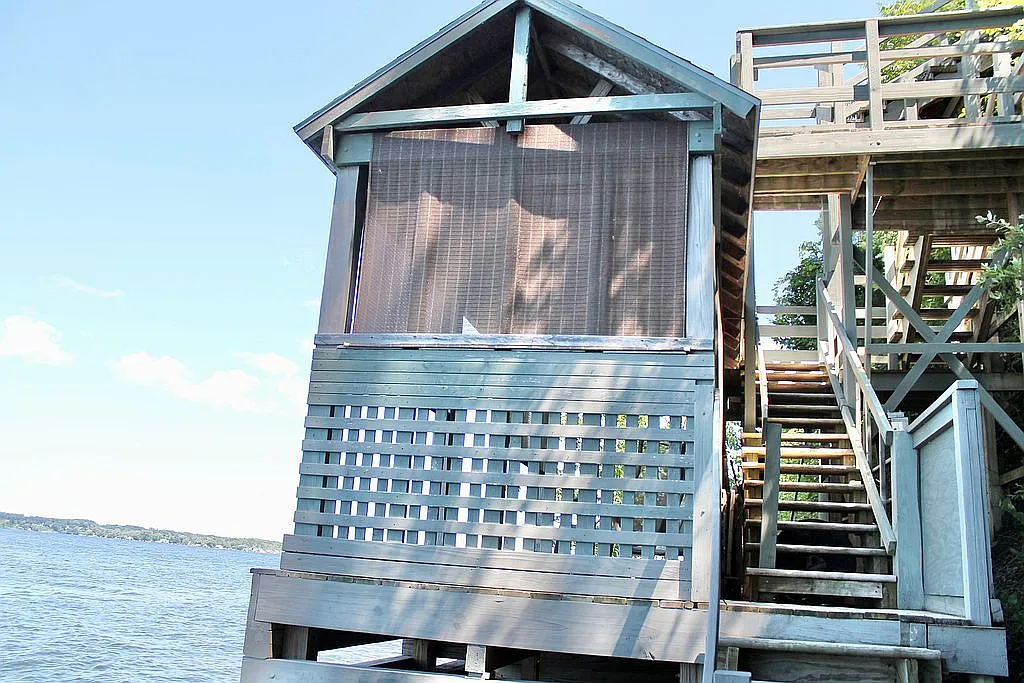 An Architect-Designed Retreat on 125 Feet of Saratoga Lake