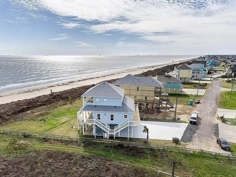 A Front-Row Beach House on the Gulf, Fully Furnished, for $1,349,000