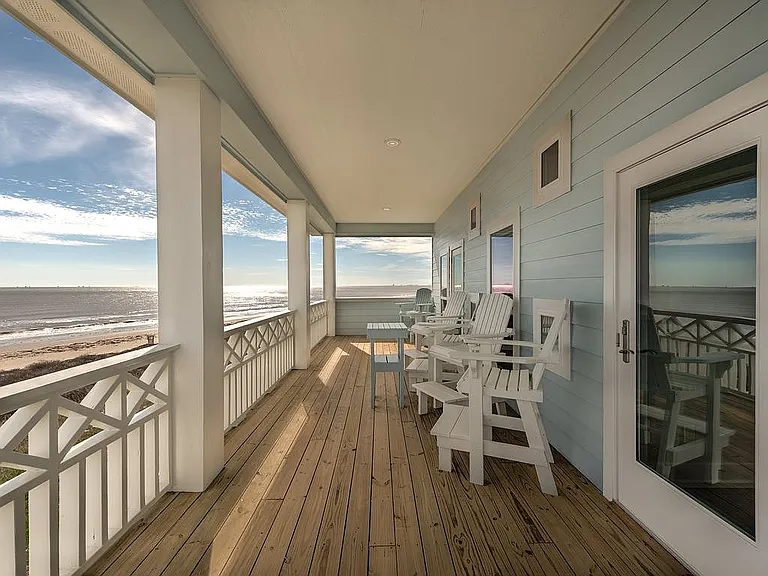 A Front-Row Beach House on the Gulf, Fully Furnished, for $1,349,000