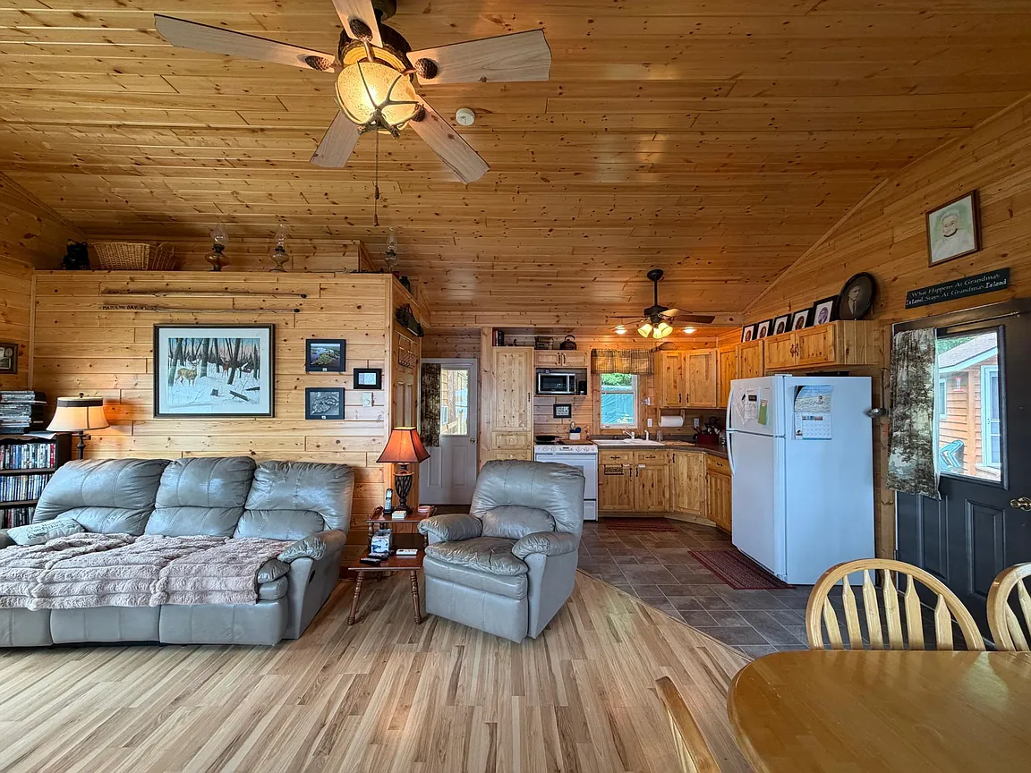 Fifteen Acres of Private Islands on Musser Lake — Boat Access Only