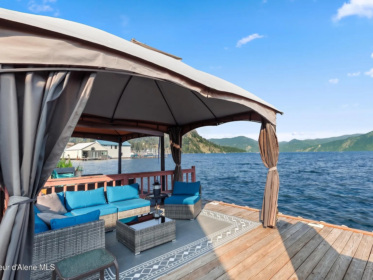 A Floating Cottage on Lake Pend Oreille