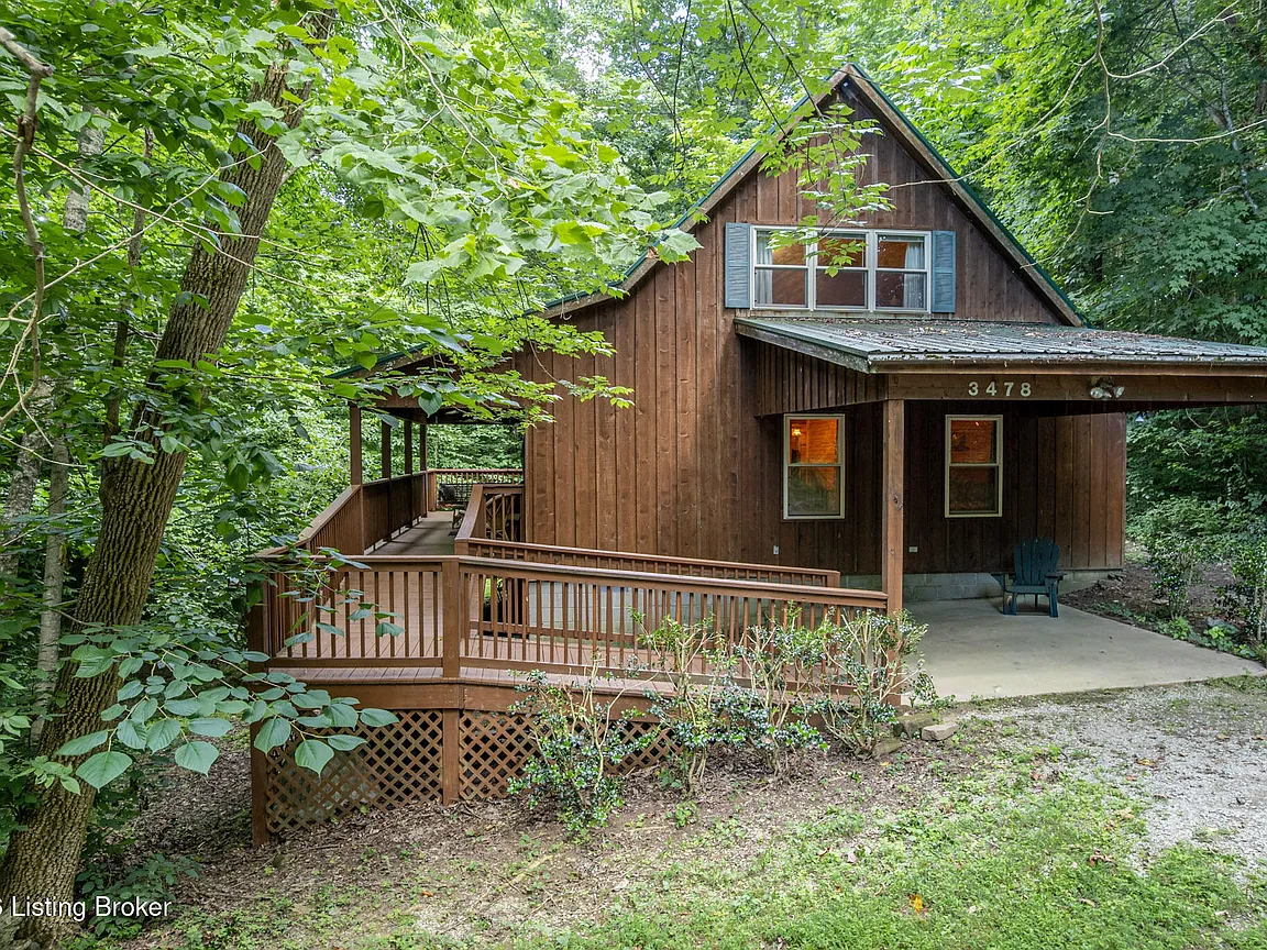 A Stand-Alone Dock and 7 Unrestricted Acres on Rough River Lake