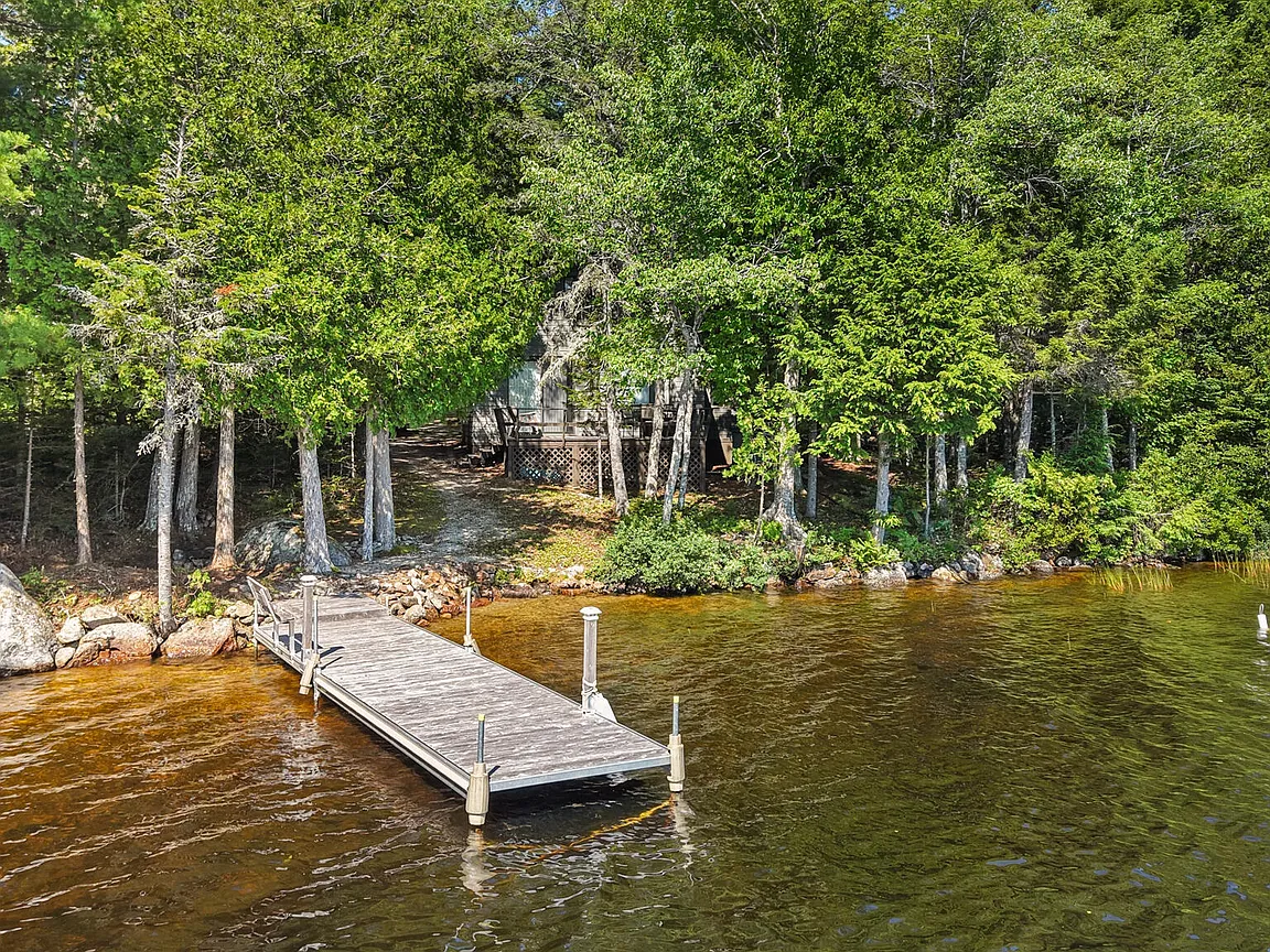 A Private Dock on Toddy Pond, Less Than an Hour From Acadia