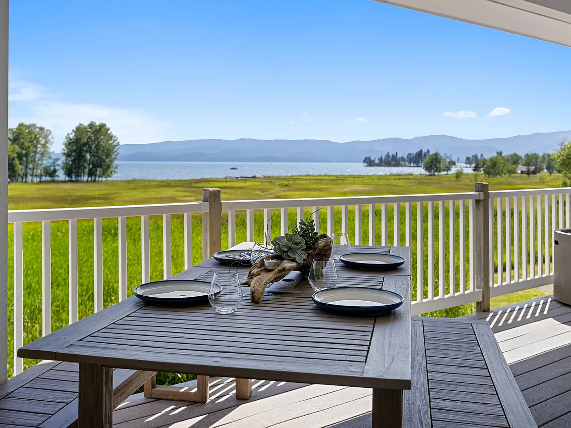 653 Feet of Sandy Shoreline on Flathead Lake