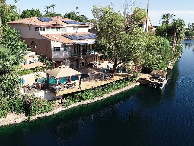 A Resort-Style Home on Tempe's Private Lakes, Kayaks and Boat Included